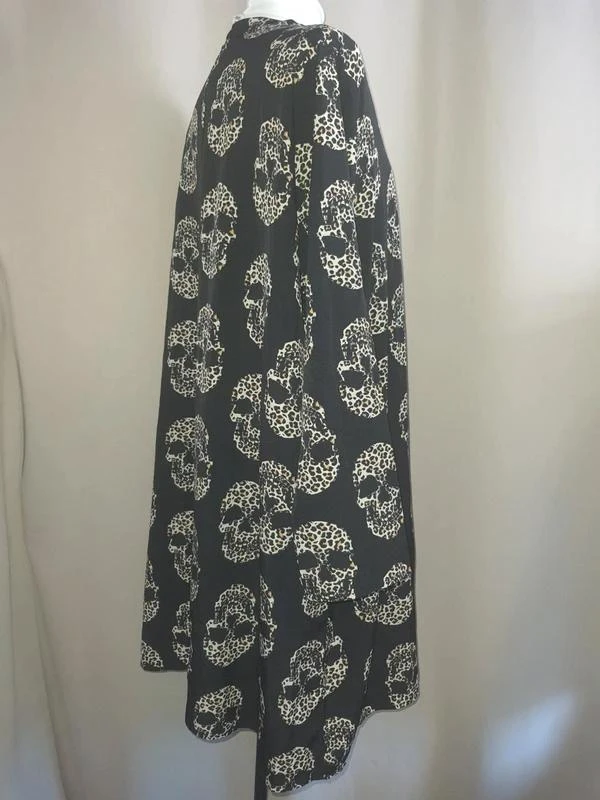 Vestido preto com estampa de crânios em padrão leopardo 46 - 3XL – photo 5